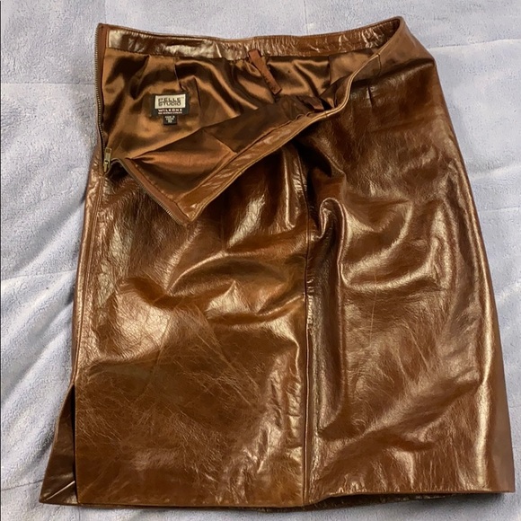 Pelle Studio x Wilson’s leather skirt  | size 10 - Picture 3 of 7